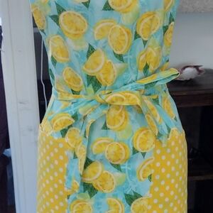 Lemon Print Apron